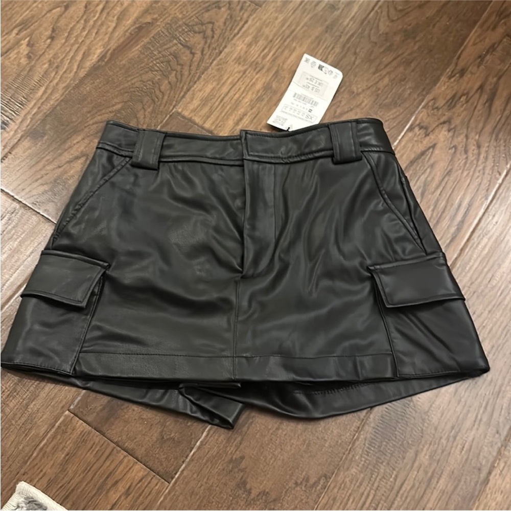NWT Zara Black Leather Cargo Shorts